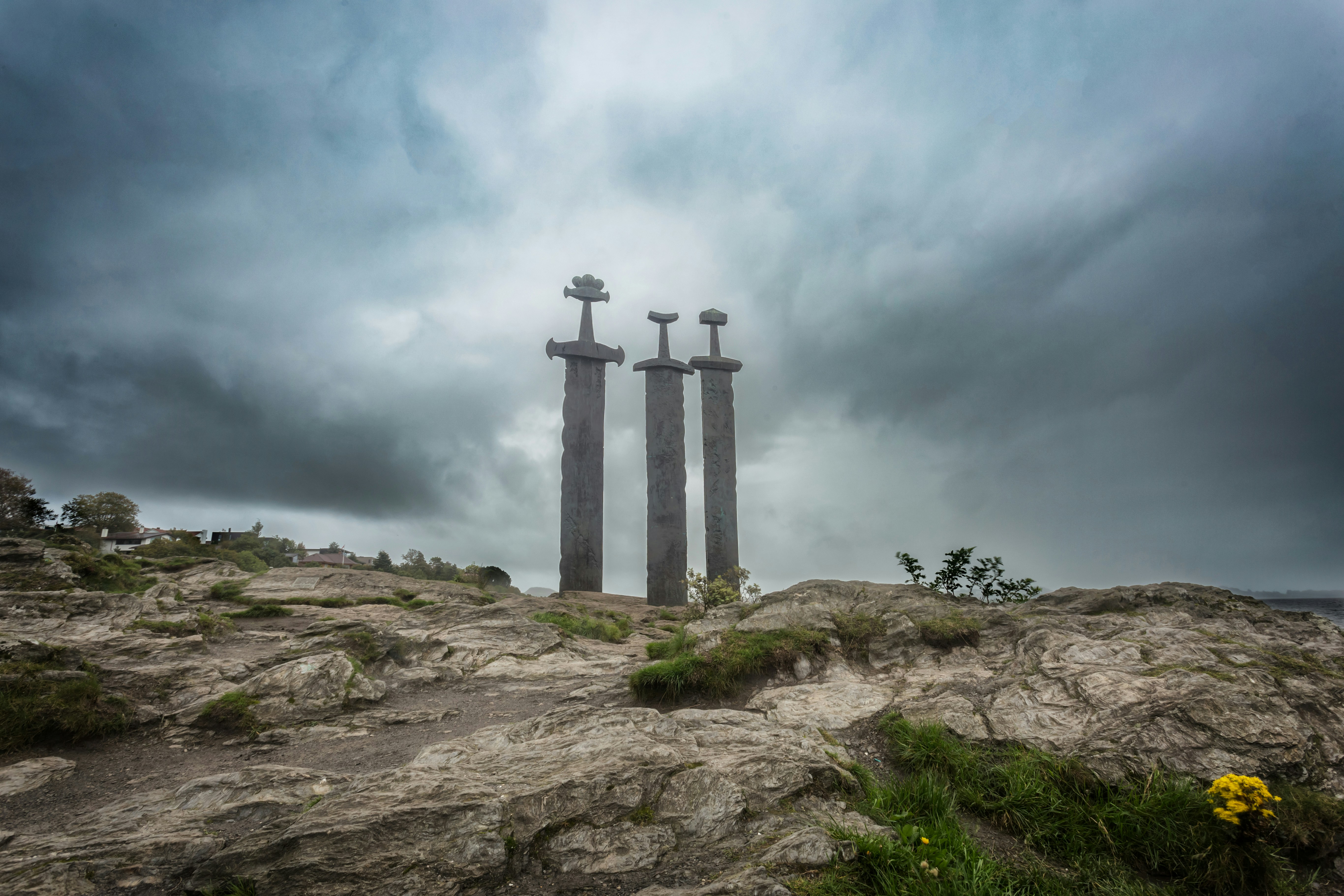 Sverd i Fjell